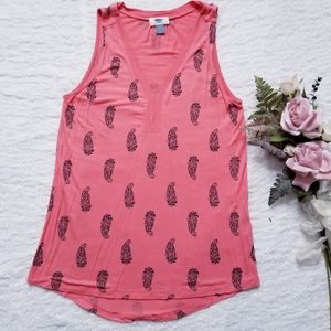 Old Navy Sleeveless V-Neck Patterned Salmon Tank